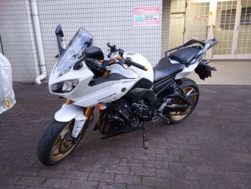 FAZER8