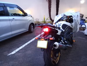 テール・ブレーキランプ交換しましたよ。