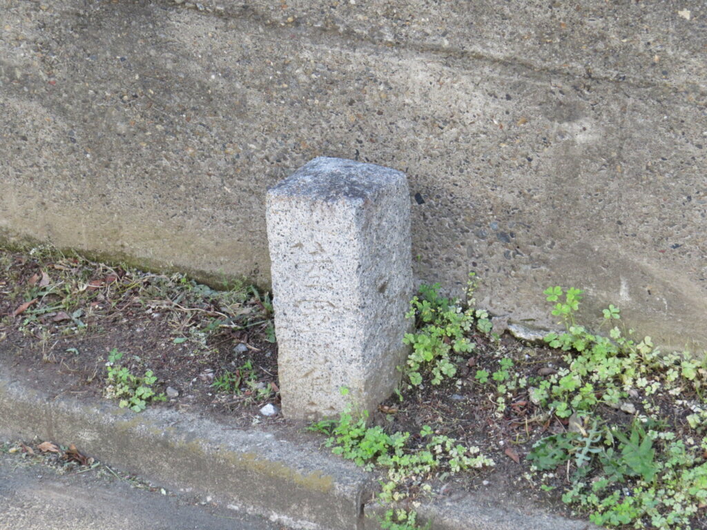 陸軍省の文字が見えます。