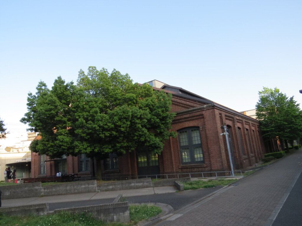 北区立中央図書館が併設されていてかなりおされなスポットっぽいかも。