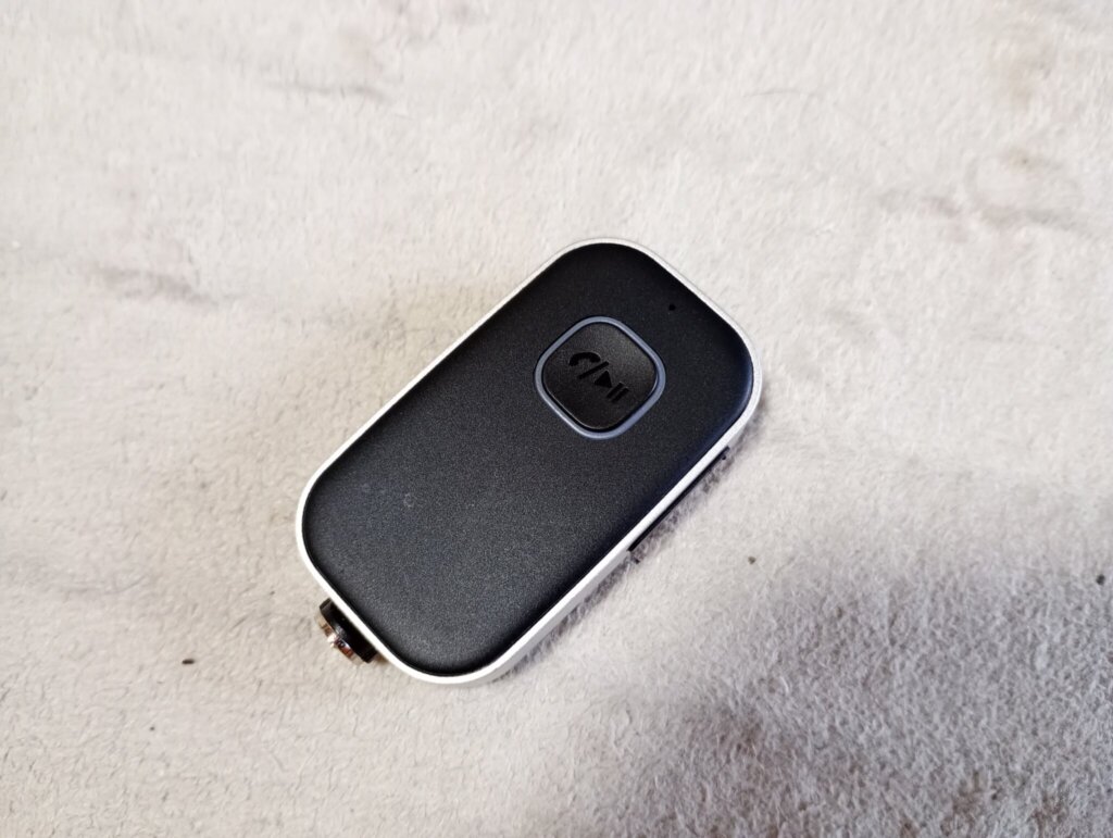 bluetoothレシーバー。なんかよくわかんない中華製品。