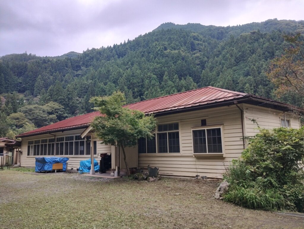 校舎全景